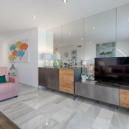 Hanami Alcazaba Front Sea View *