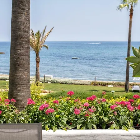 Hanami Alcazaba Front Sea View אסטפונה
