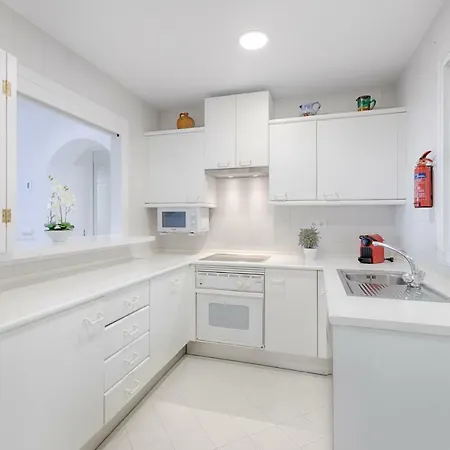 Hanami Alcazaba Front Sea View Апартаменти *