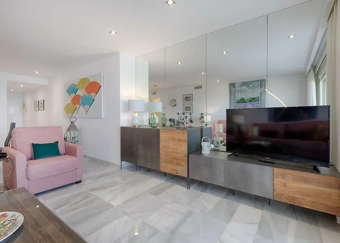 Hanami Alcazaba Front Sea View *