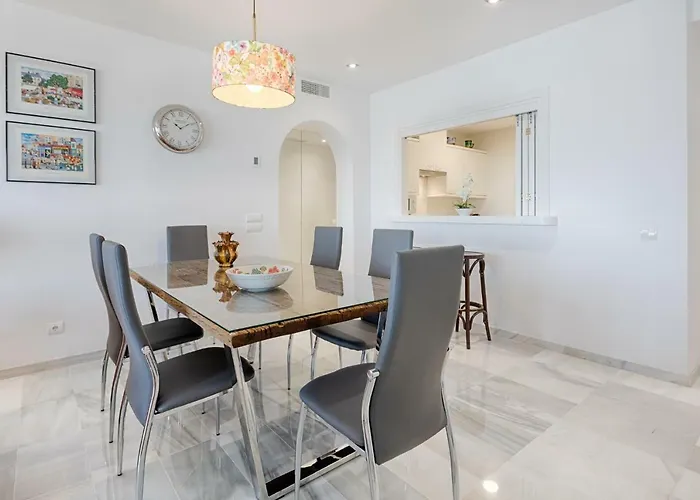 Hanami Alcazaba Front Sea View *