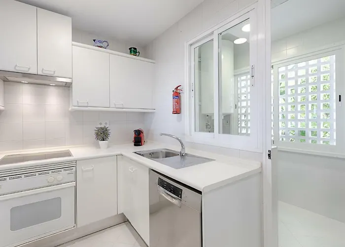 Hanami Alcazaba Front Sea View *