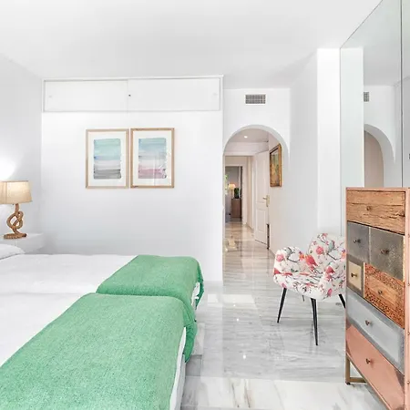 아파트 Hanami Alcazaba Front Sea View